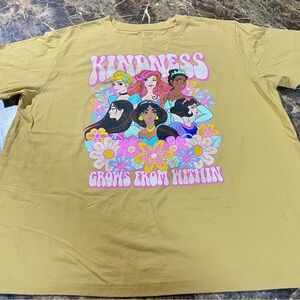 Disney Princess Graphic Tee-Size Size XL